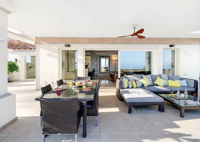 Heaven Penthouse 405 *