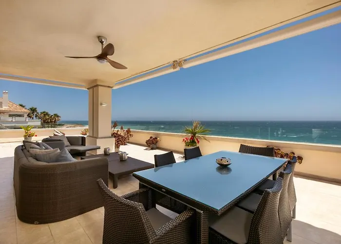 Heaven Penthouse 405 Apartment