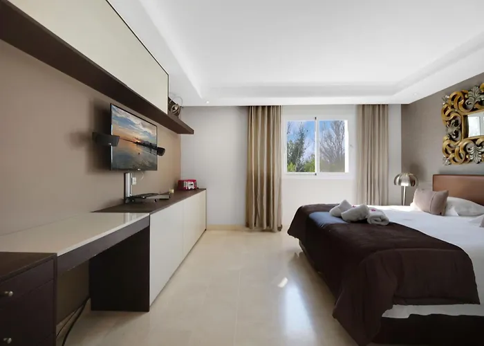 Heaven Penthouse 405 Estepona