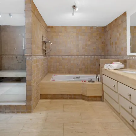 Heaven Penthouse 405 * Estepona