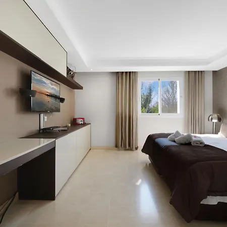 Heaven Penthouse 405 Estepona